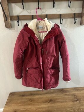 Columbia Women's Red Hooded Puffer Coat with Cream Lining